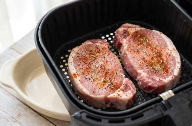 Juicy Air Fryer Pork Chops — Air fry, flipping halfway